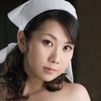 時坂ひな