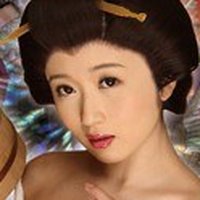 若葉みなみ